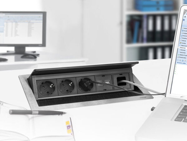 EVOline Fliptop Push Data M / Netbox 3x power socket / 2x RJ45-2802